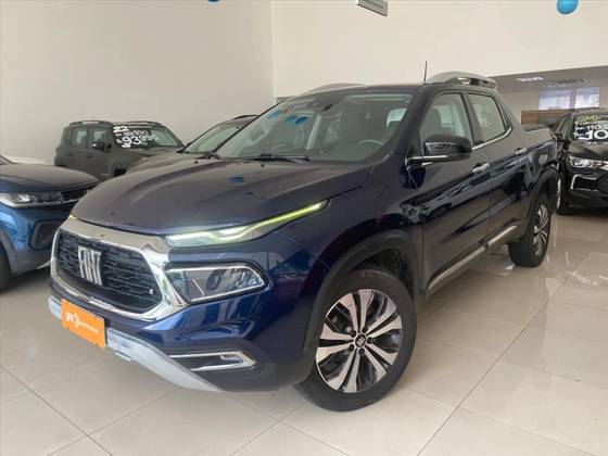 FIAT TORO 2.0 16V TURBO DIESEL VOLCANO 4WD AT9 FIAT TORO 2.0 16V TURBO DIESEL VOLCANO 4WD AT9